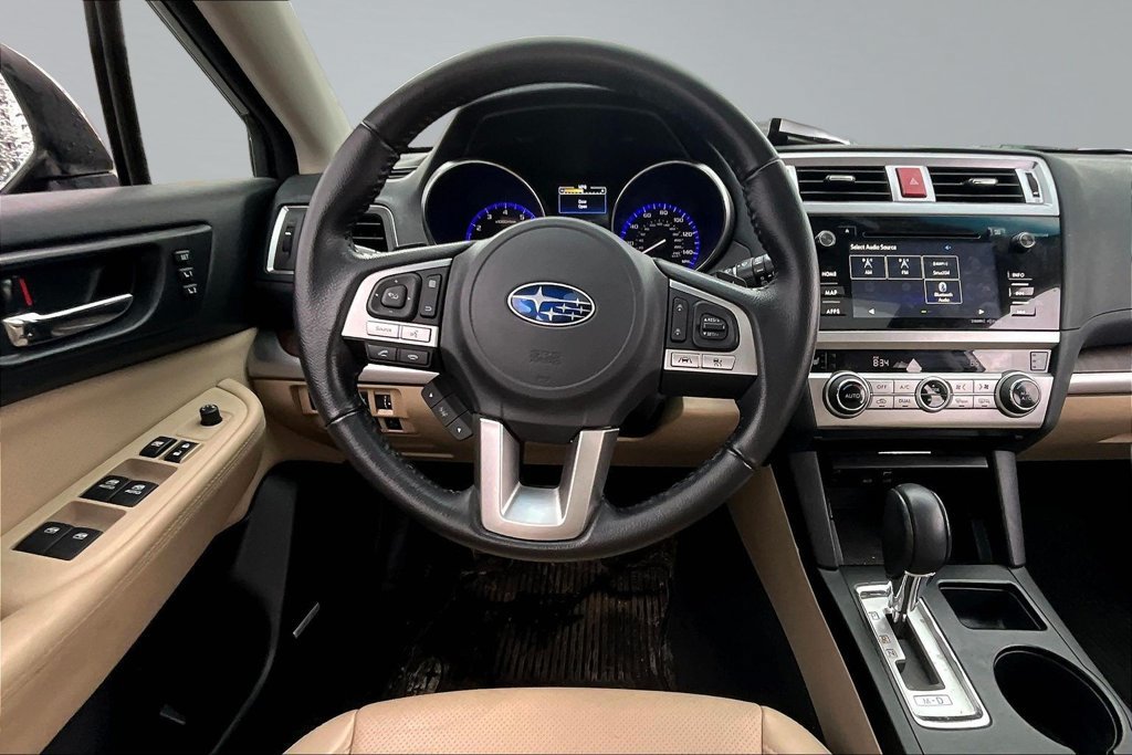 Used 2017 Subaru Outback 2.5i Limited AWD/4WD image 8