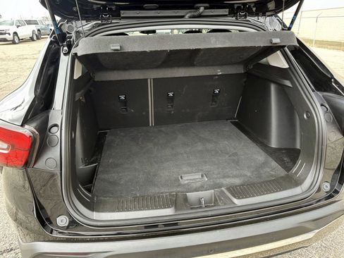 Certified 2025 Chevrolet Trax ACTIV w/ Driver Confidence Package image 10