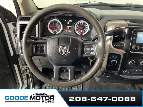 Used 2015 RAM 2500 SLT image 12