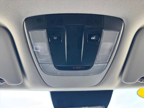 Used 2025 Kia Sportage LX FWD image 18