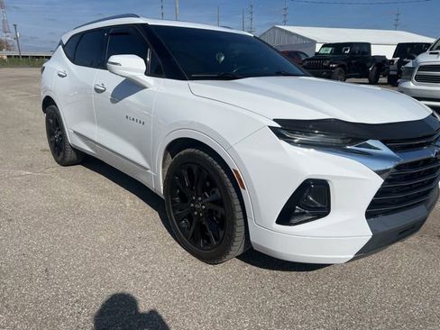 Used 2019 Chevrolet Blazer Premier w/ Sun and Wheels Package AWD/4WD image 4
