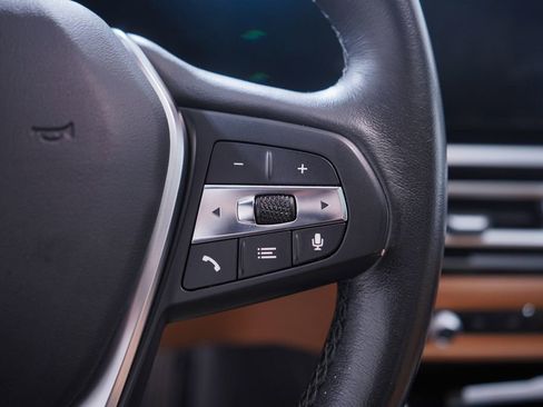 Used 2023 BMW i4 eDrive40 w/ Premium Package image 21