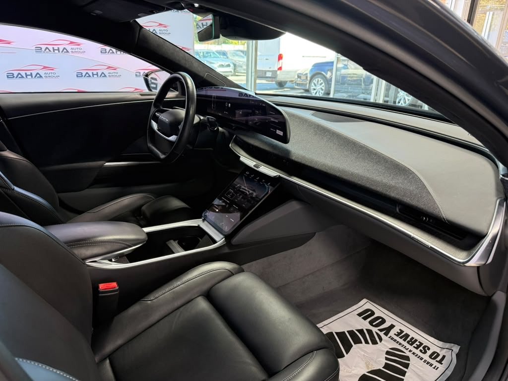 Used 2024 Lucid Air Touring AWD/4WD image 53