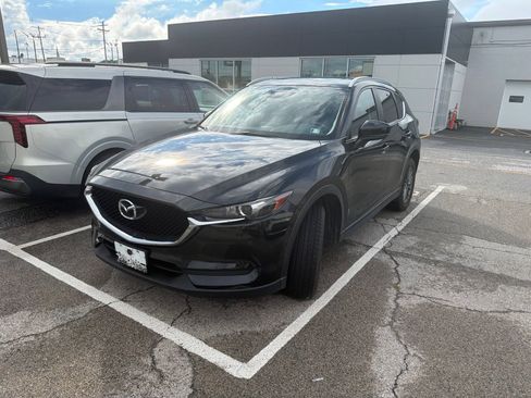 Used 2017 MAZDA CX-5 Touring w/ Preferred Equipment Package AWD/4WD image 1