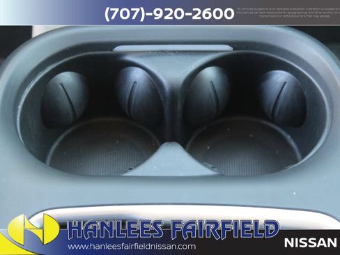 Used 2023 Chrysler Pacifica Touring-L FWD image 21