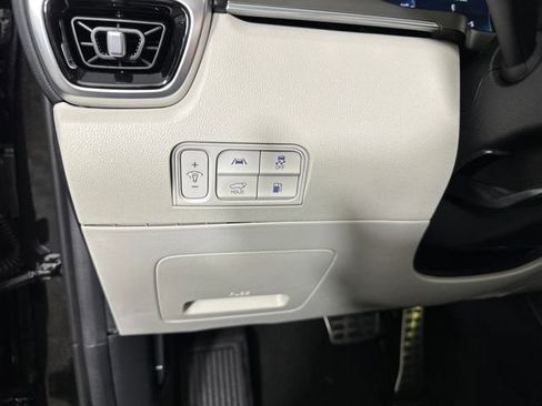 Used 2023 Kia Sorento SX Prestige image 19