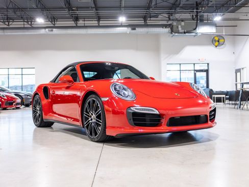 Used 2014 Porsche 911 Turbo S AWD/4WD image 3
