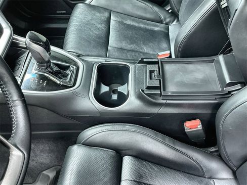 Used 2020 Subaru Outback Limited w/ Popular Package #2 image 17