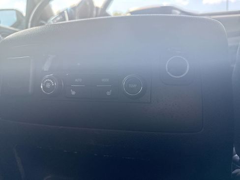 Used 2016 GMC Yukon SLT image 31