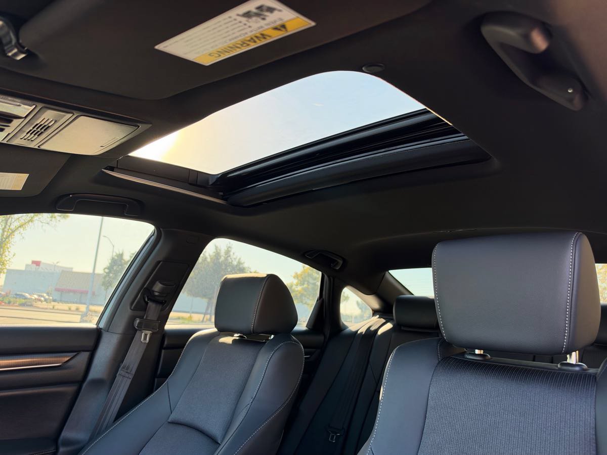 Used 2022 Honda Accord Sport image 13