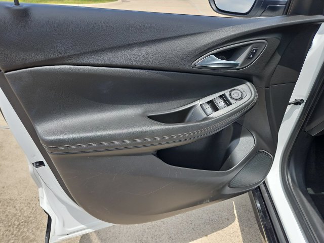 Used 2024 Buick Encore GX Sport Touring AWD/4WD image 21