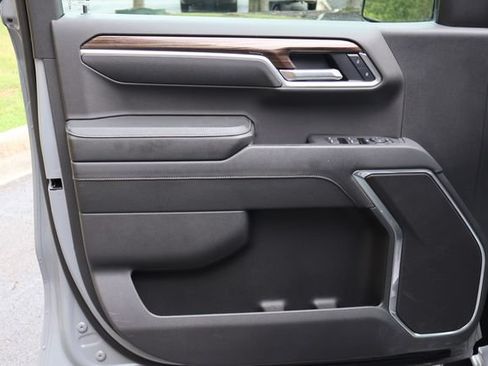 Used 2025 Chevrolet Silverado 1500 RST w/ LPO, Dark Essentials Package AWD/4WD image 17