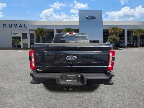 Used 2023 Ford F250 Lariat w/ Sport Appearance Package image 5