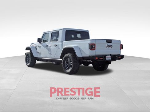 New 2026 Jeep Gladiator Mojave w/ Safety Group AWD/4WD image 8