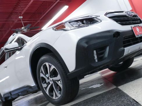 Used 2022 Subaru Outback Limited AWD/4WD image 37