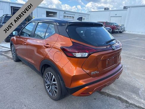 Used 2023 Nissan Kicks SV FWD image 7