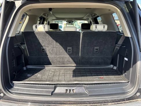 Used 2019 Ford Expedition Platinum RWD image 25