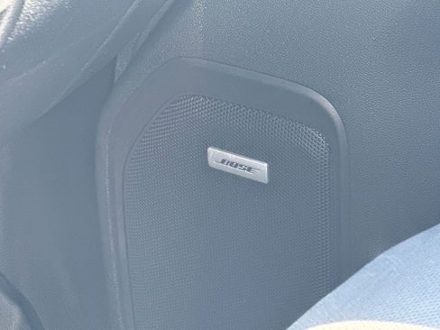 Certified 2022 GMC Sierra 1500 SLT w/ SLT Convenience Package image 31