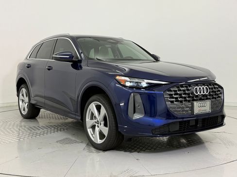 New 2025 Audi Q5 Premium Plus image 7