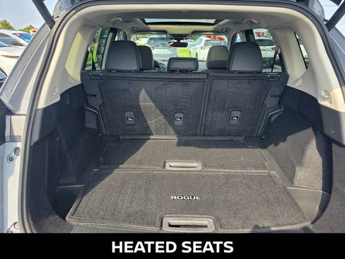 Certified 2023 Nissan Rogue SL w/ SL Premium Package FWD image 13