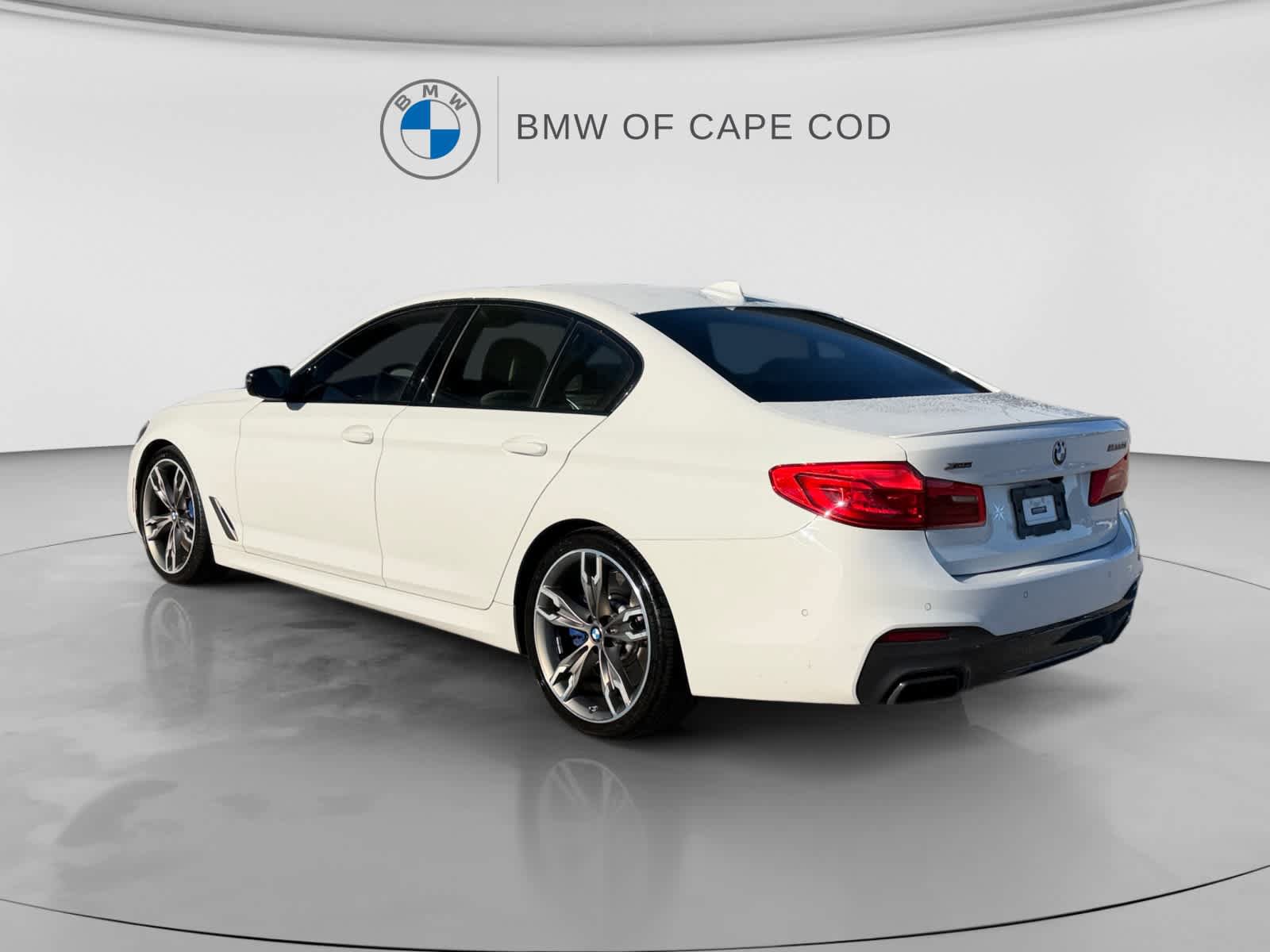 Used 2020 BMW M550i xDrive AWD/4WD image 4