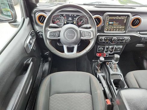 Used 2022 Jeep Gladiator Mojave w/ LED Lighting Group AWD/4WD image 11