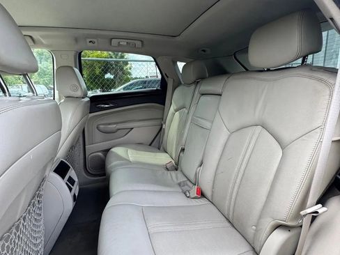 Used 2010 Cadillac SRX Luxury FWD image 16