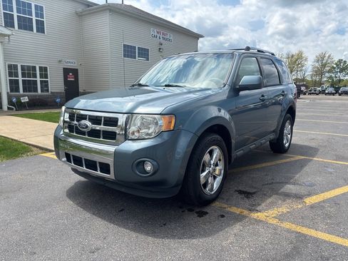 Used 2012 Ford Escape Limited AWD/4WD image 2