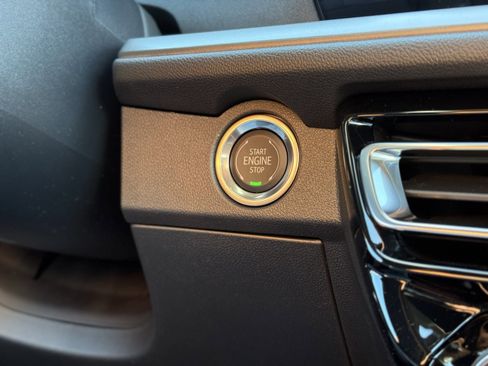 New 2026 Chevrolet Traverse LT image 19