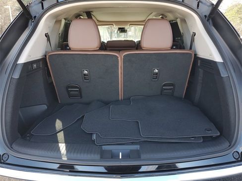 Certified 2023 Acura MDX SH-AWD w/ Technology Package image 10