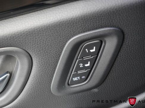 Used 2025 Honda Pilot Touring image 18