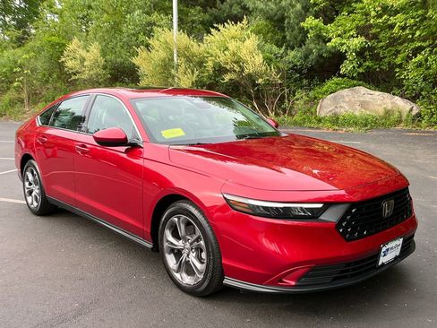 Used 2024 Honda Accord EX image 7