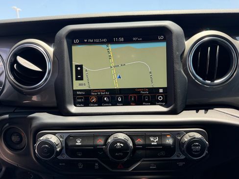 Used 2021 Jeep Wrangler Unlimited Sahara AWD/4WD image 28