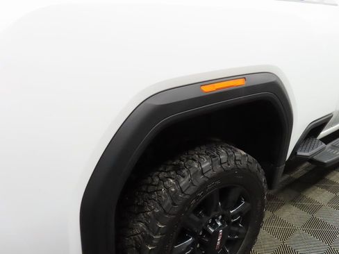 Used 2024 GMC Sierra 2500 AT4 w/ AT4 Preferred Package image 33