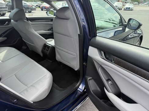 Used 2018 Honda Accord EX-L image 12