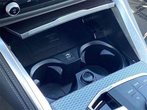 Certified 2025 BMW M440i Coupe w/ Premium Package image 32