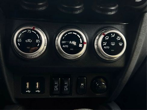 Used 2020 Mitsubishi Outlander Sport AWD image 30