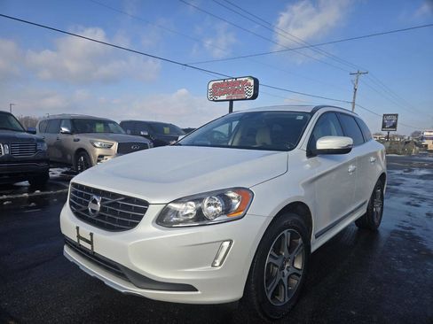 Used 2015 Volvo XC60 T6 image 4