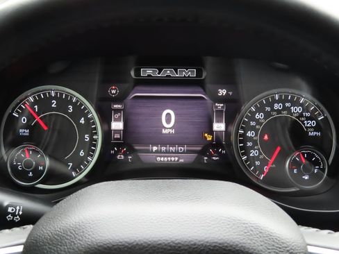 Certified 2022 RAM 1500 Laramie image 25