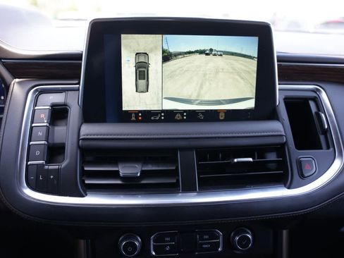 Used 2023 Chevrolet Tahoe High Country w/ Advanced Technology Package AWD/4WD image 14