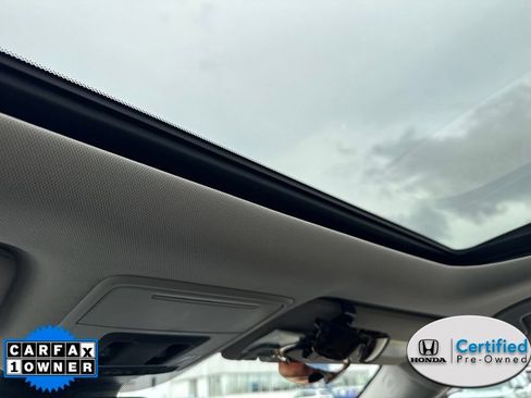 Certified 2023 Honda Pilot Touring image 8