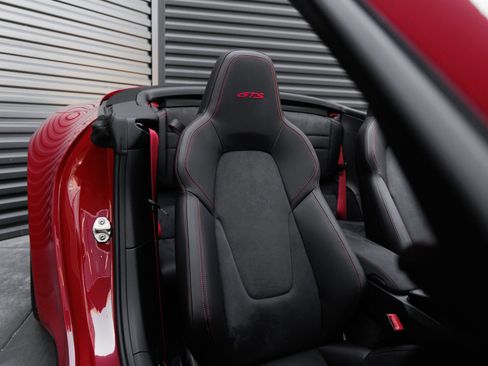 Certified 2024 Porsche 911 Carrera S RWD image 34