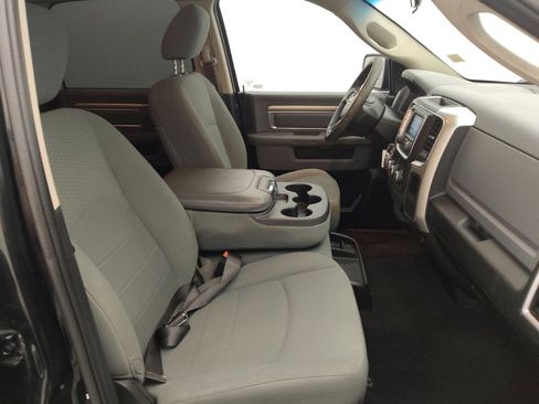 Used 2020 RAM 1500 Classic SLT RWD image 21