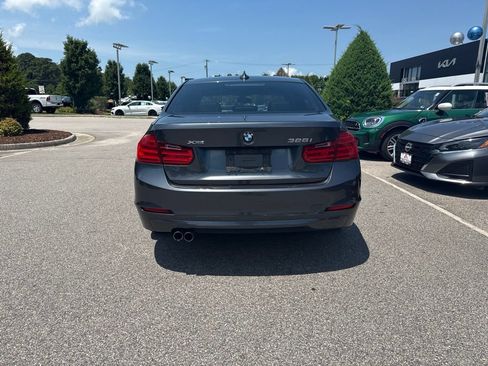 Used 2014 BMW 328i xDrive Sedan AWD/4WD image 4