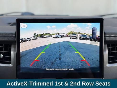Used 2024 Ford Expedition XLT AWD/4WD image 23
