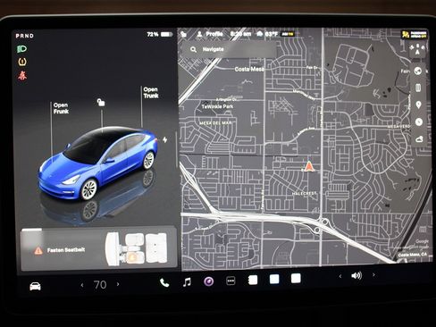 Used 2022 Tesla Model 3 Standard Range image 26