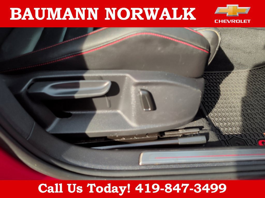 Used 2021 Volkswagen GTI SE FWD image 35