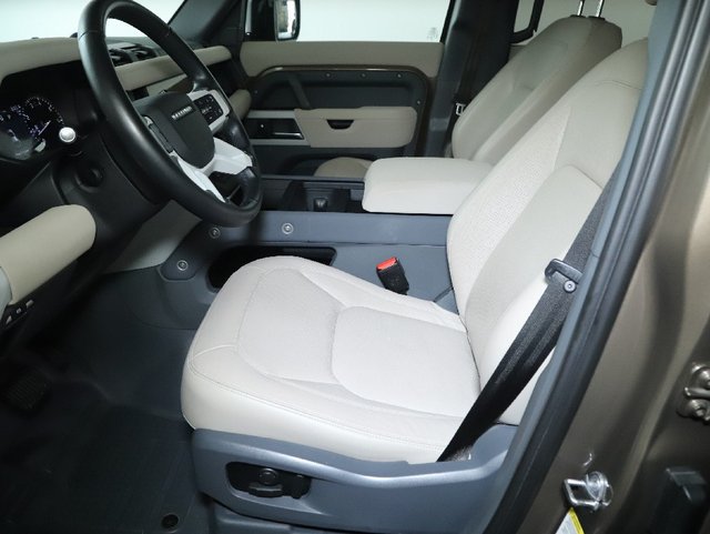 Certified 2023 Land Rover Defender 110 S AWD/4WD image 17