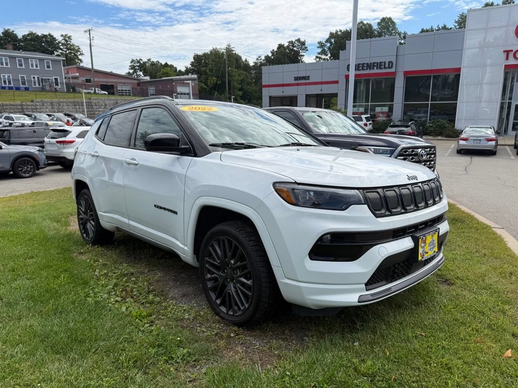 Used 2022 Jeep Compass High Altitude AWD/4WD image 3
