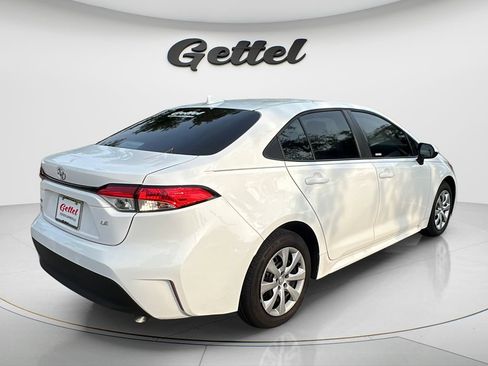 Certified 2026 Toyota Corolla LE FWD image 5